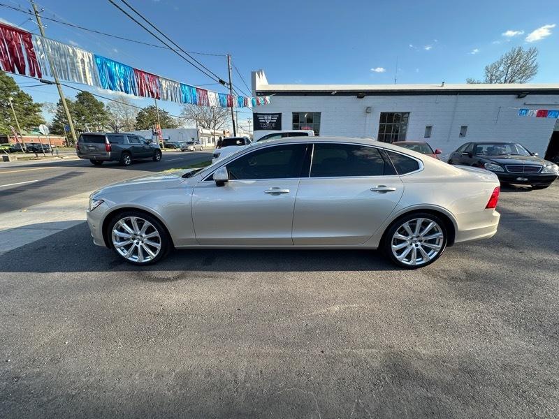 Volvo S90 T5 Momentum 2018