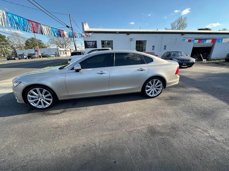 Volvo S90 T5 Momentum 2018