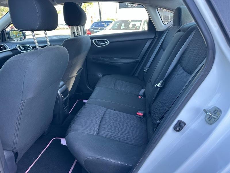 Nissan Sentra S CVT 2019