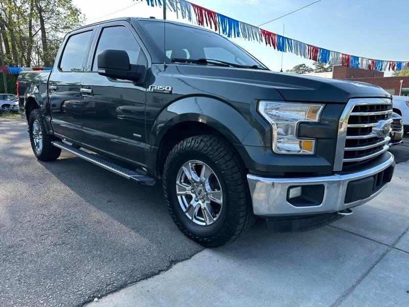 Ford F-150 4WD SuperCrew 139" XLT 2015