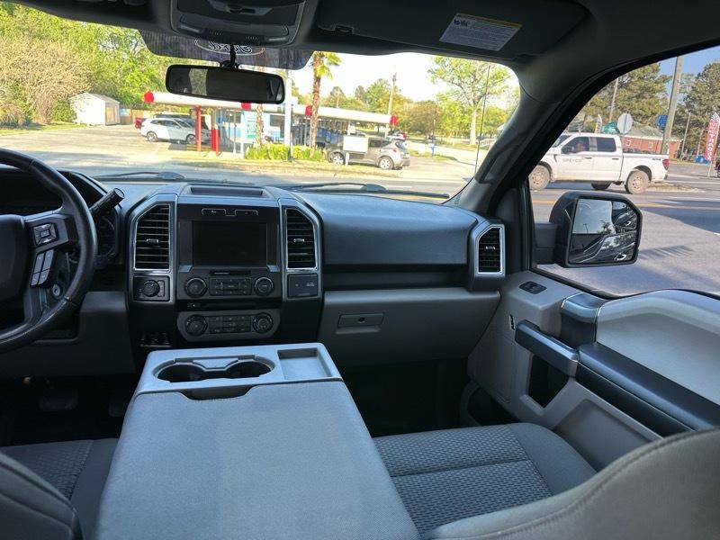 Ford F-150 4WD SuperCrew 139" XLT 2015