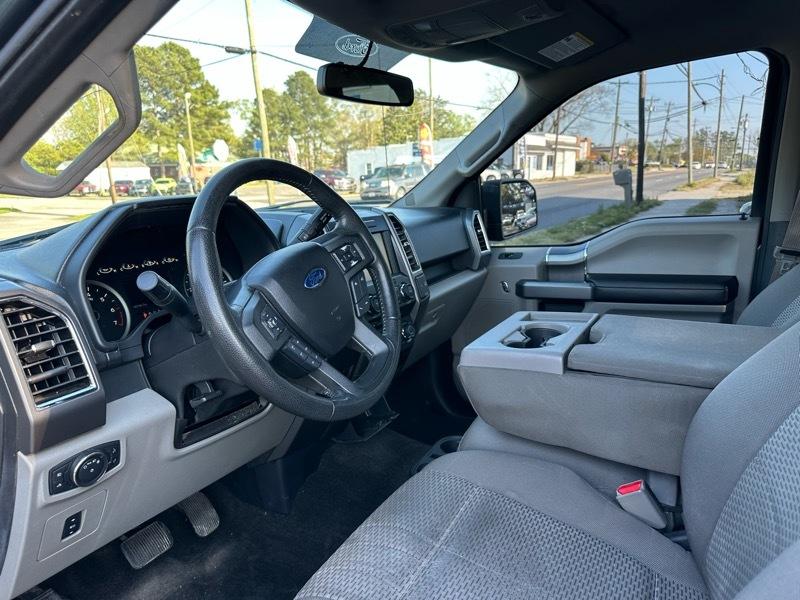 Ford F-150 4WD SuperCrew 139" XLT 2015