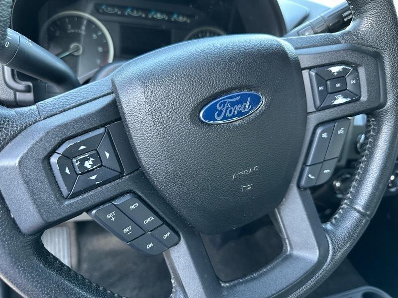 Ford F-150 4WD SuperCrew 139" XLT 2015