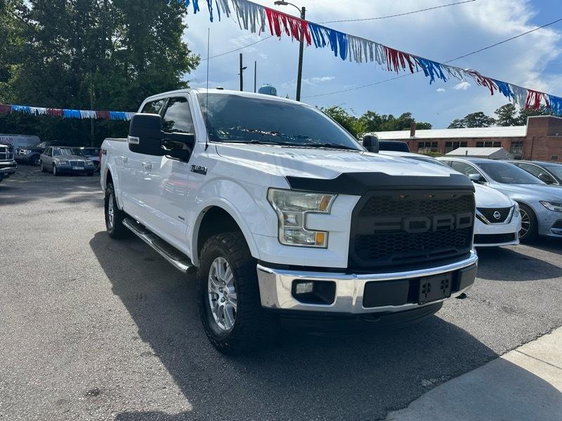 Ford F-150 4WD SuperCrew 145" Lariat 2016