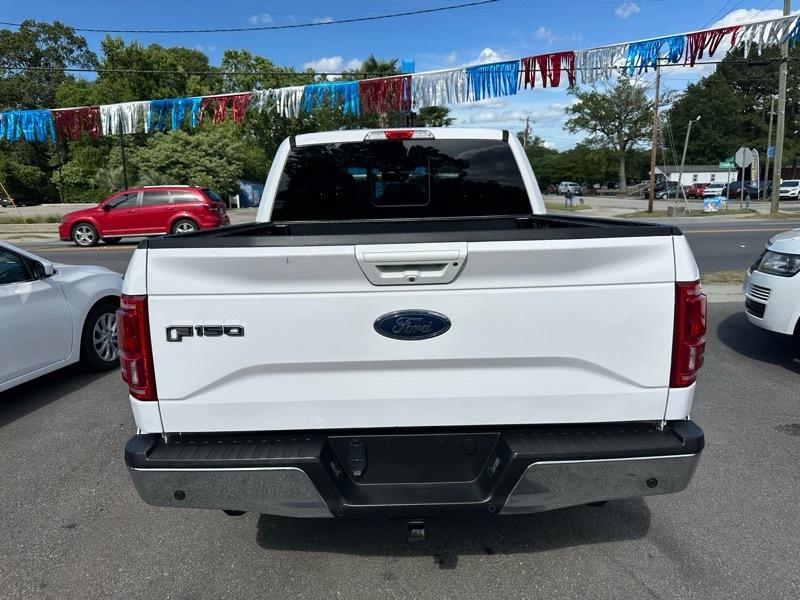 Ford F-150 4WD SuperCrew 145" Lariat 2016