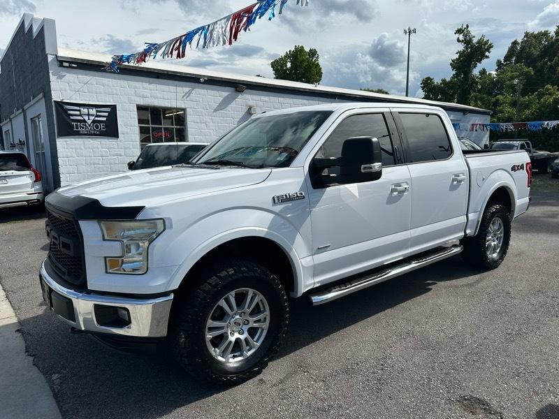 Ford F-150 4WD SuperCrew 145" Lariat 2016