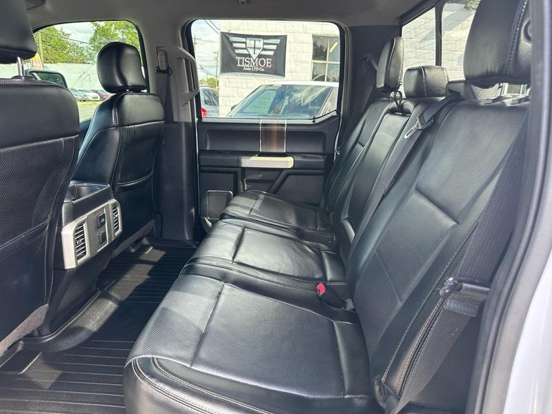 Ford F-150 4WD SuperCrew 145" Lariat 2016