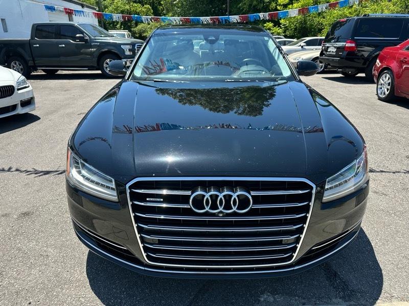 Audi A8 L 4.0T quattro 2015