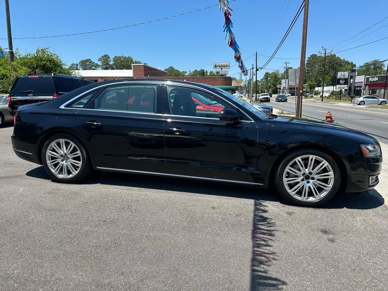 Audi A8 L 4.0T quattro 2015