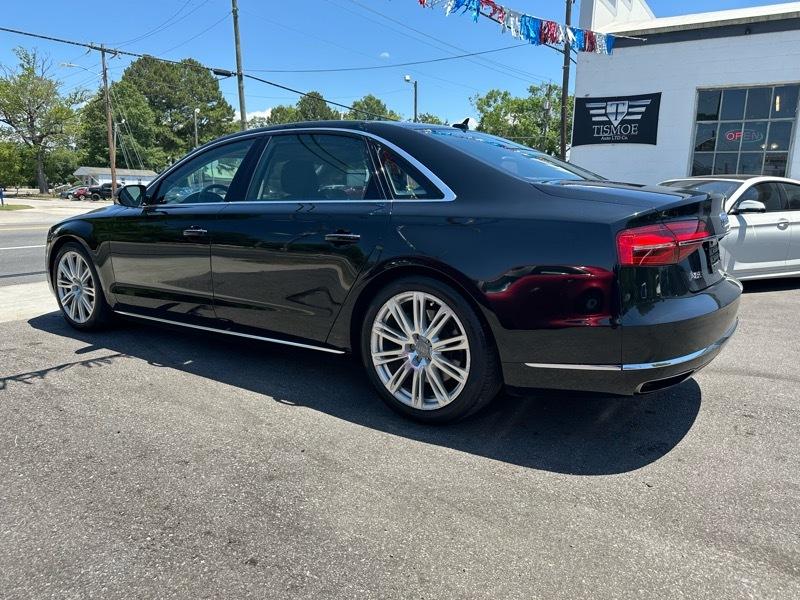 Audi A8 L 4.0T quattro 2015