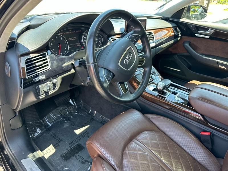 Audi A8 L 4.0T quattro 2015