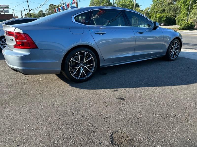 Volvo S90 T6 Momentum AWD 2019