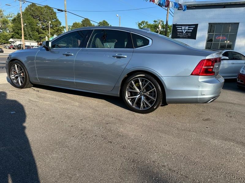 Volvo S90 T6 Momentum AWD 2019