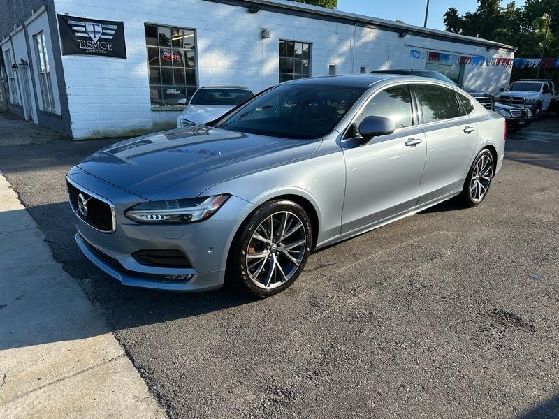 Volvo S90 T6 Momentum AWD 2019