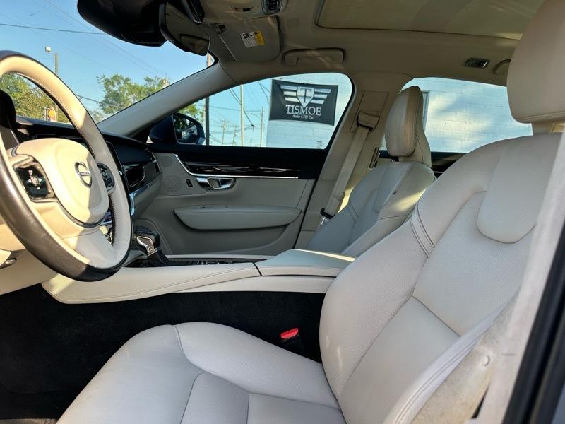 Volvo S90 T6 Momentum AWD 2019