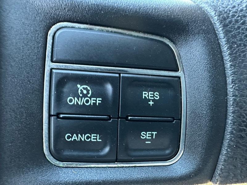 RAM 3500 ST Crew Cab LWB 4WD DRW 2012
