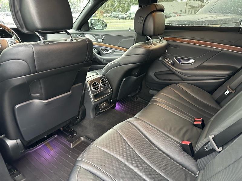 Mercedes-Benz S-Class S550 4MATIC 2015