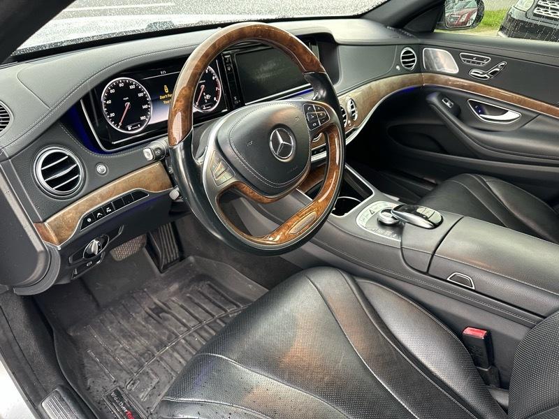 Mercedes-Benz S-Class S550 4MATIC 2015