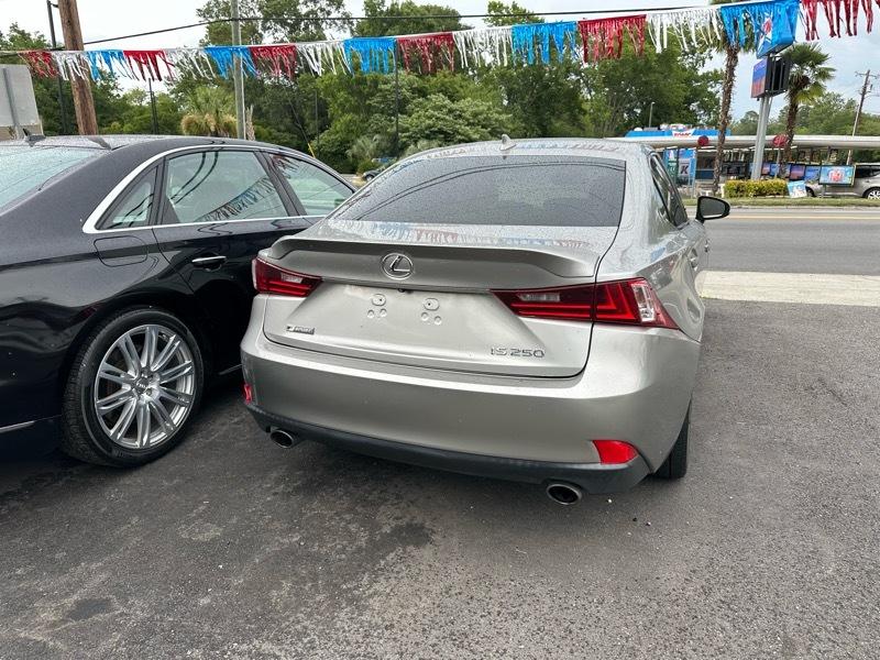 Lexus IS 250 RWD 2015