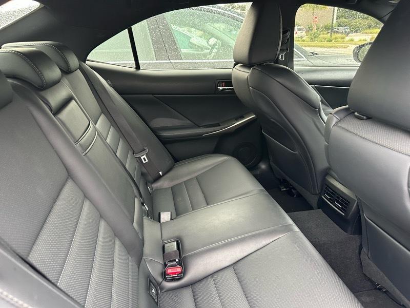Lexus IS 250 RWD 2015