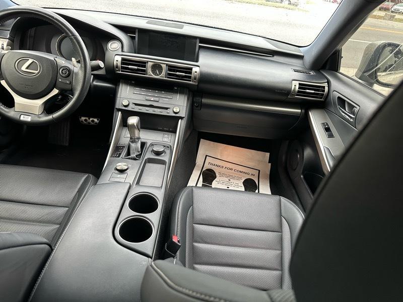 Lexus IS 250 RWD 2015
