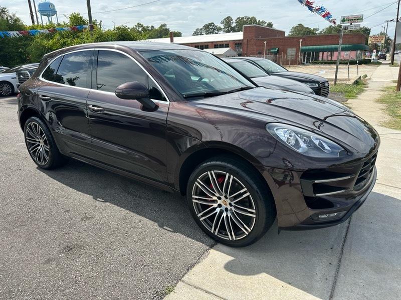 Porsche Macan Turbo 2015