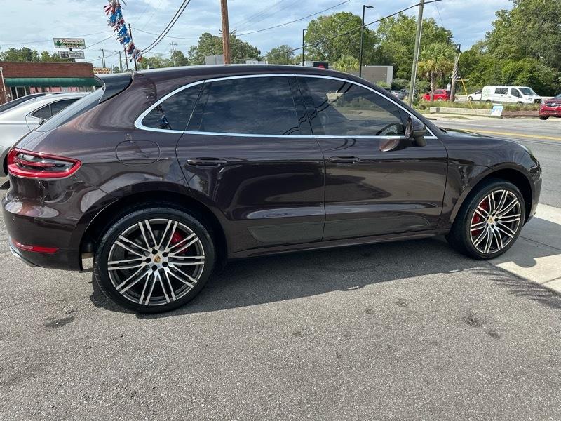Porsche Macan Turbo 2015