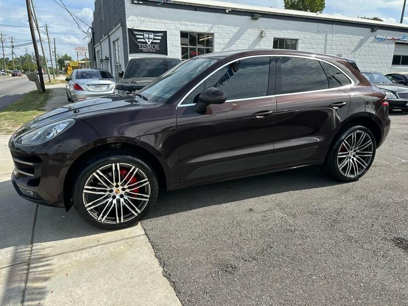 Porsche Macan Turbo 2015