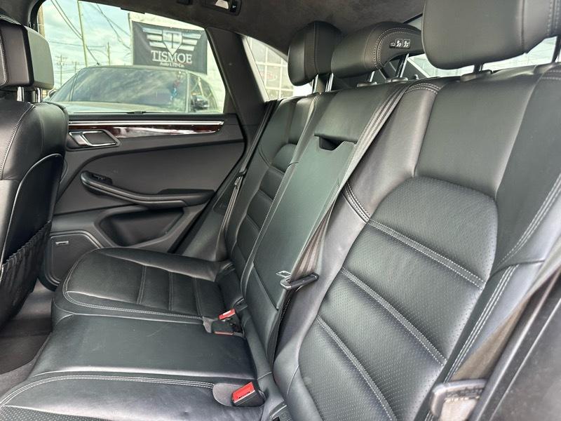 Porsche Macan Turbo 2015