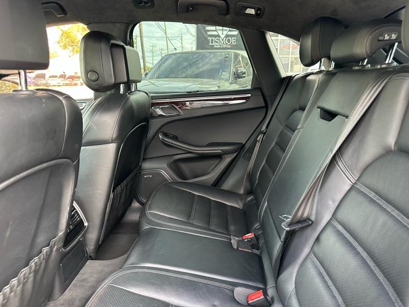 Porsche Macan Turbo 2015