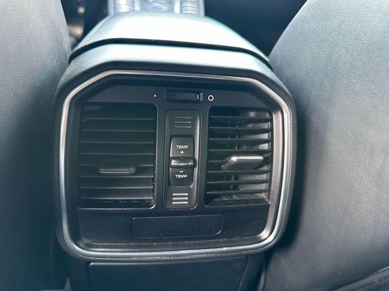 Porsche Macan Turbo 2015
