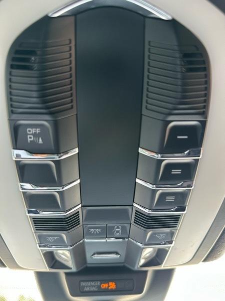 Porsche Macan Turbo 2015