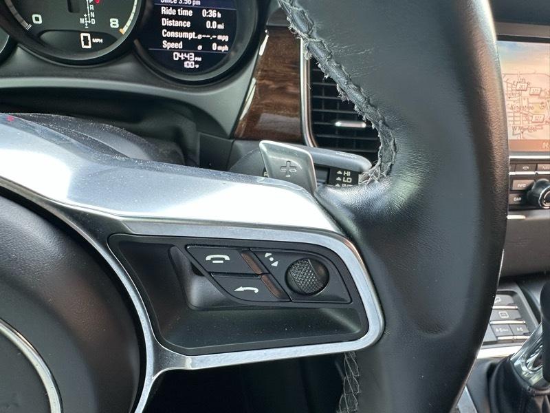 Porsche Macan Turbo 2015