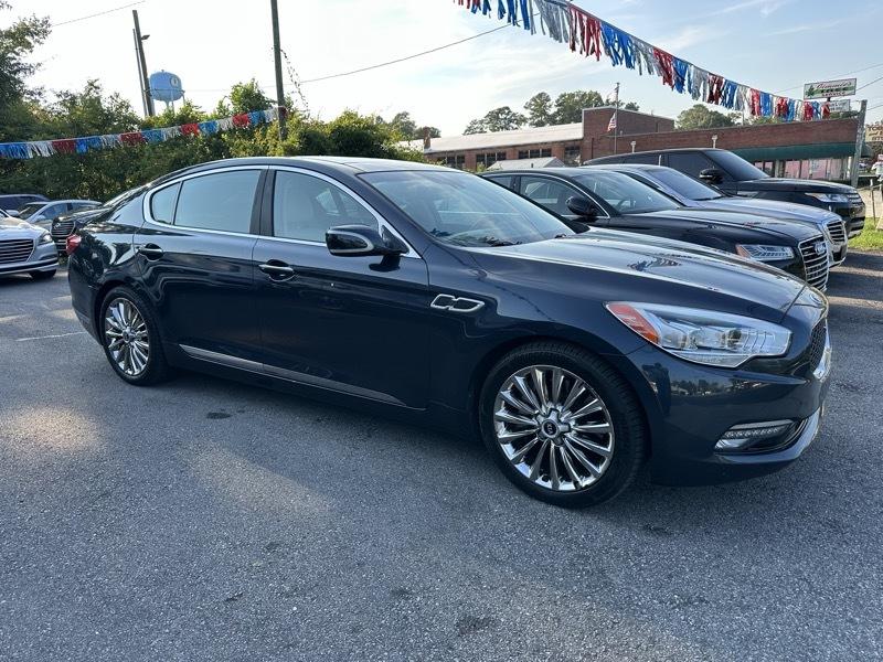Kia K900 V8 2015
