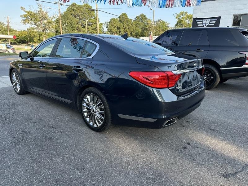 Kia K900 V8 2015