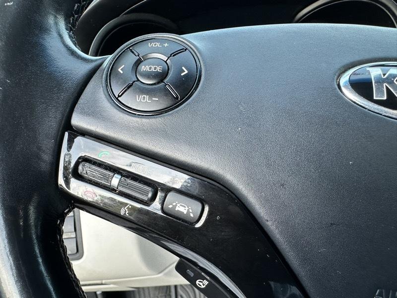 Kia K900 V8 2015