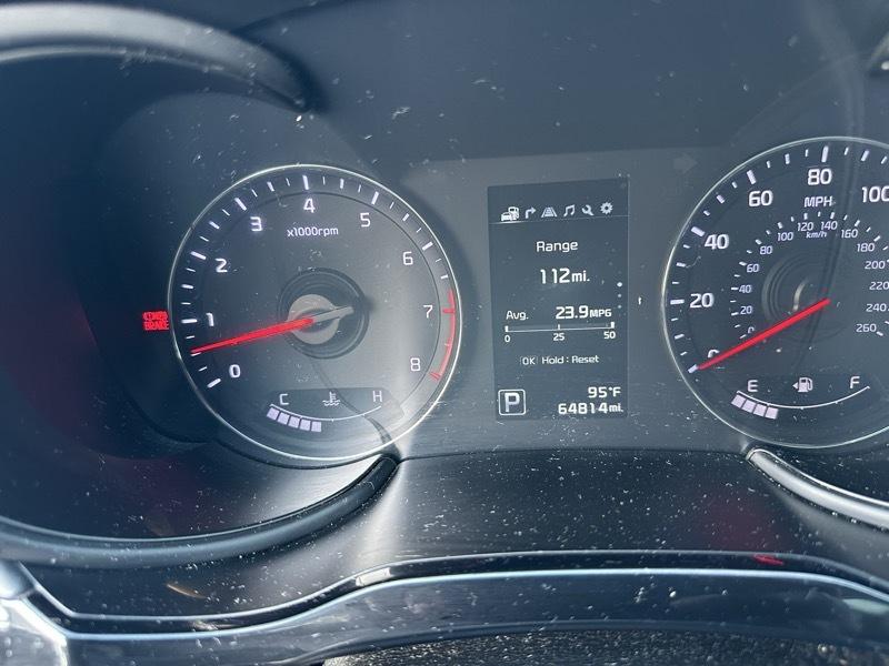 Kia K900 V8 2015