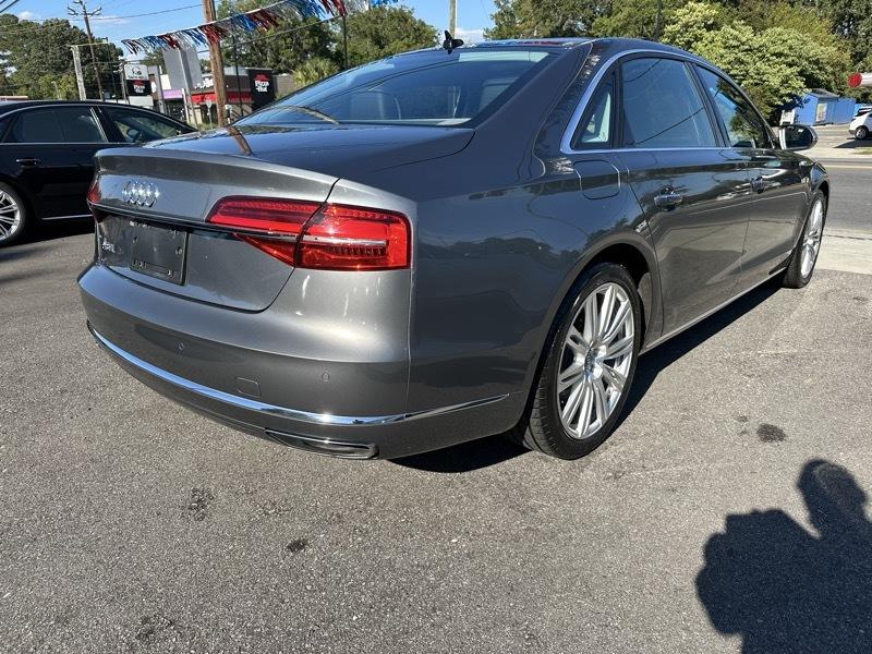 Audi A8 3.0T quattro 2015