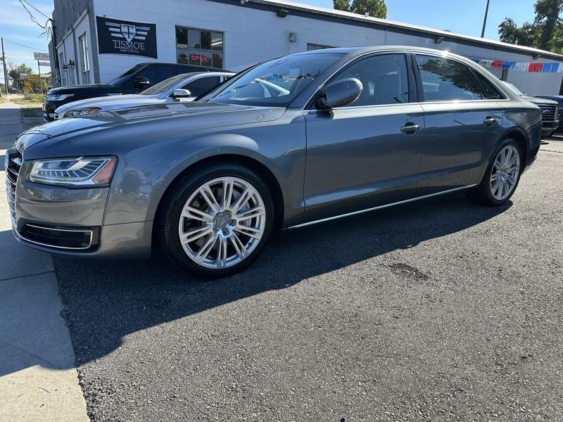 Audi A8 3.0T quattro 2015