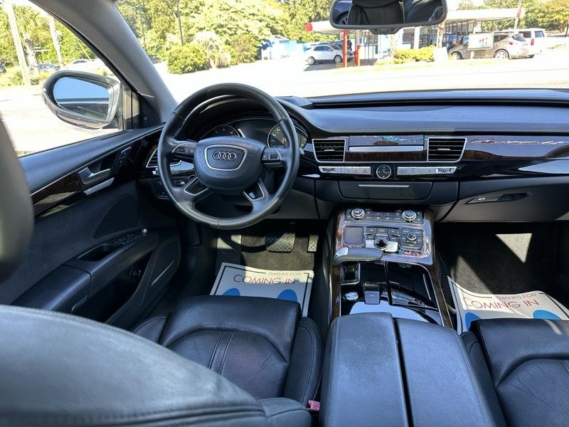 Audi A8 3.0T quattro 2015