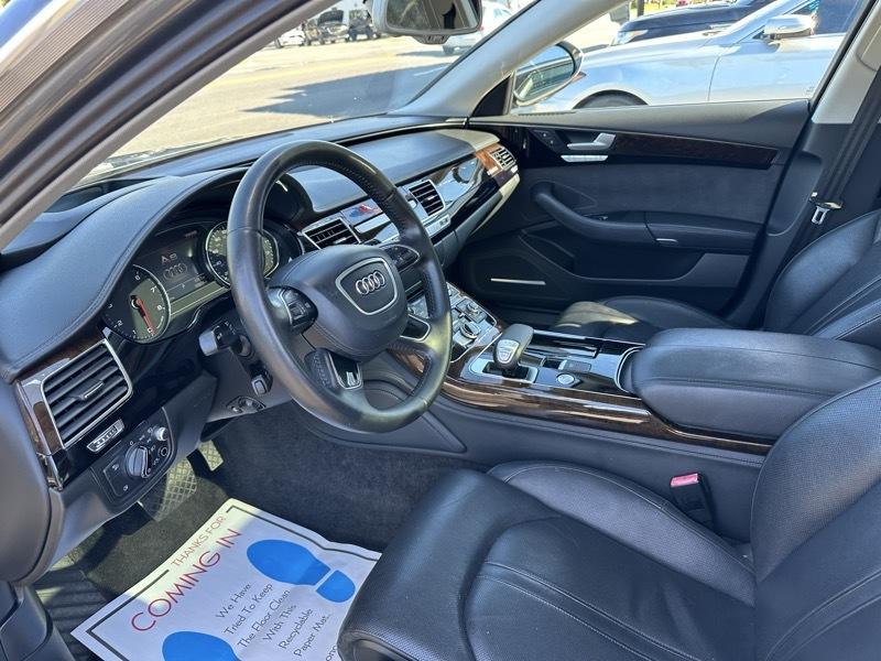 Audi A8 3.0T quattro 2015