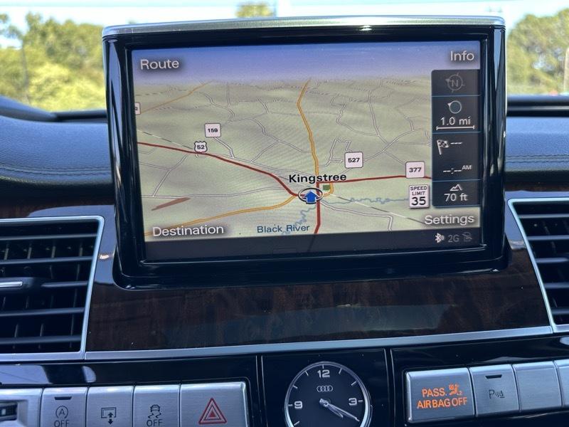 Audi A8 3.0T quattro 2015