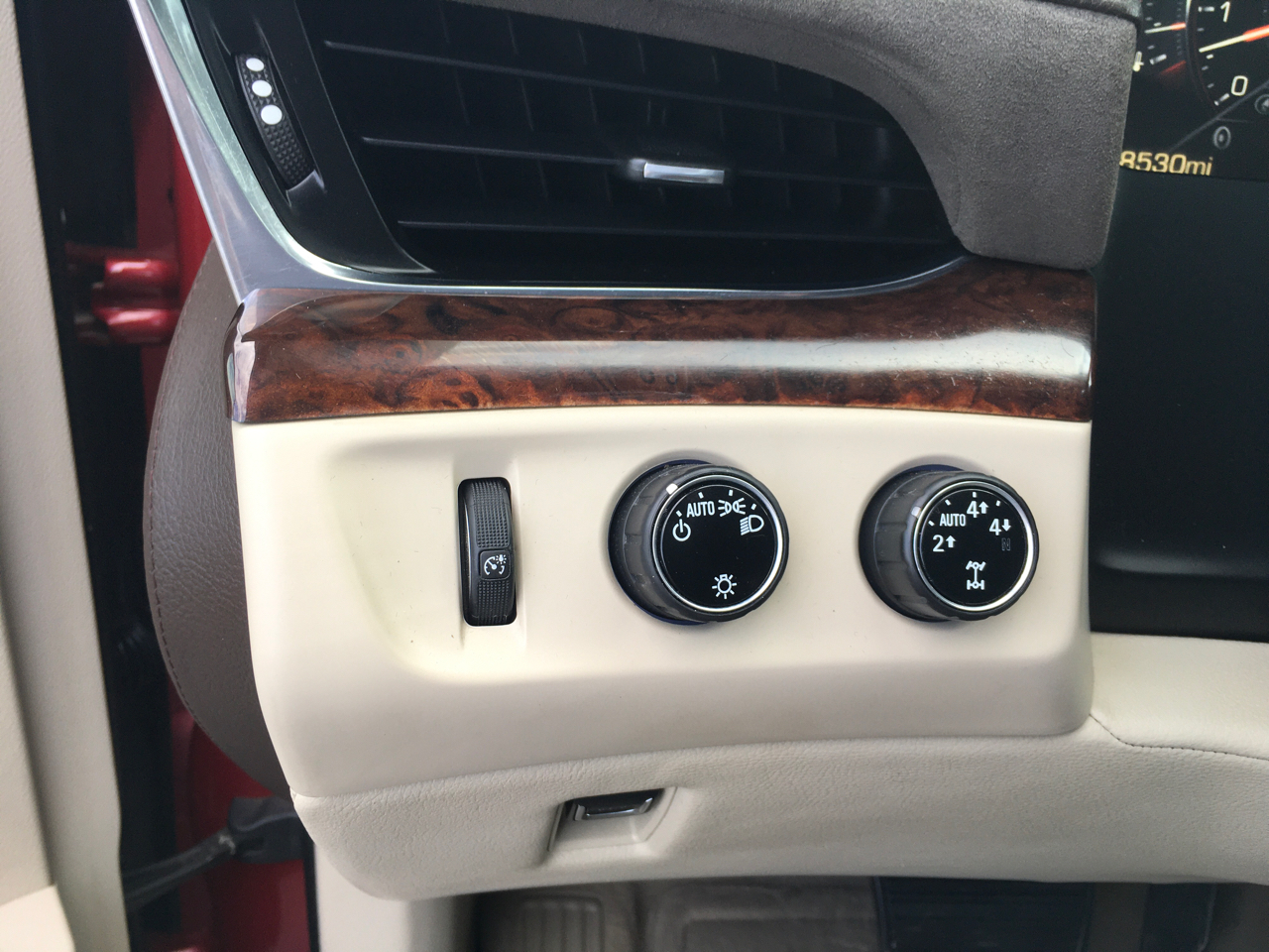 Cadillac Escalade Premium 4WD 2015 Cadillac Escalade Premium 4WD 2015