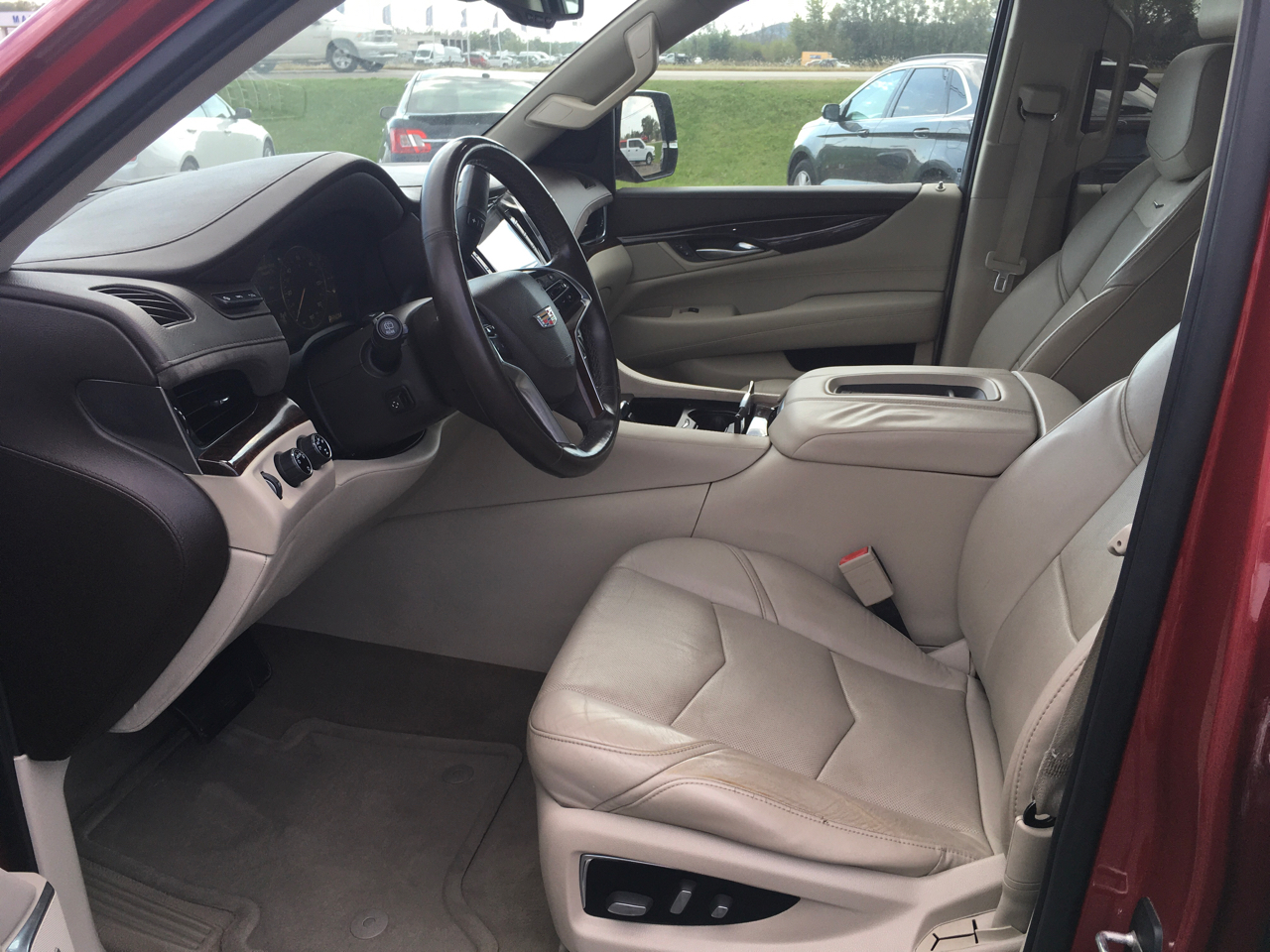 Cadillac Escalade Premium 4WD 2015 Cadillac Escalade Premium 4WD 2015