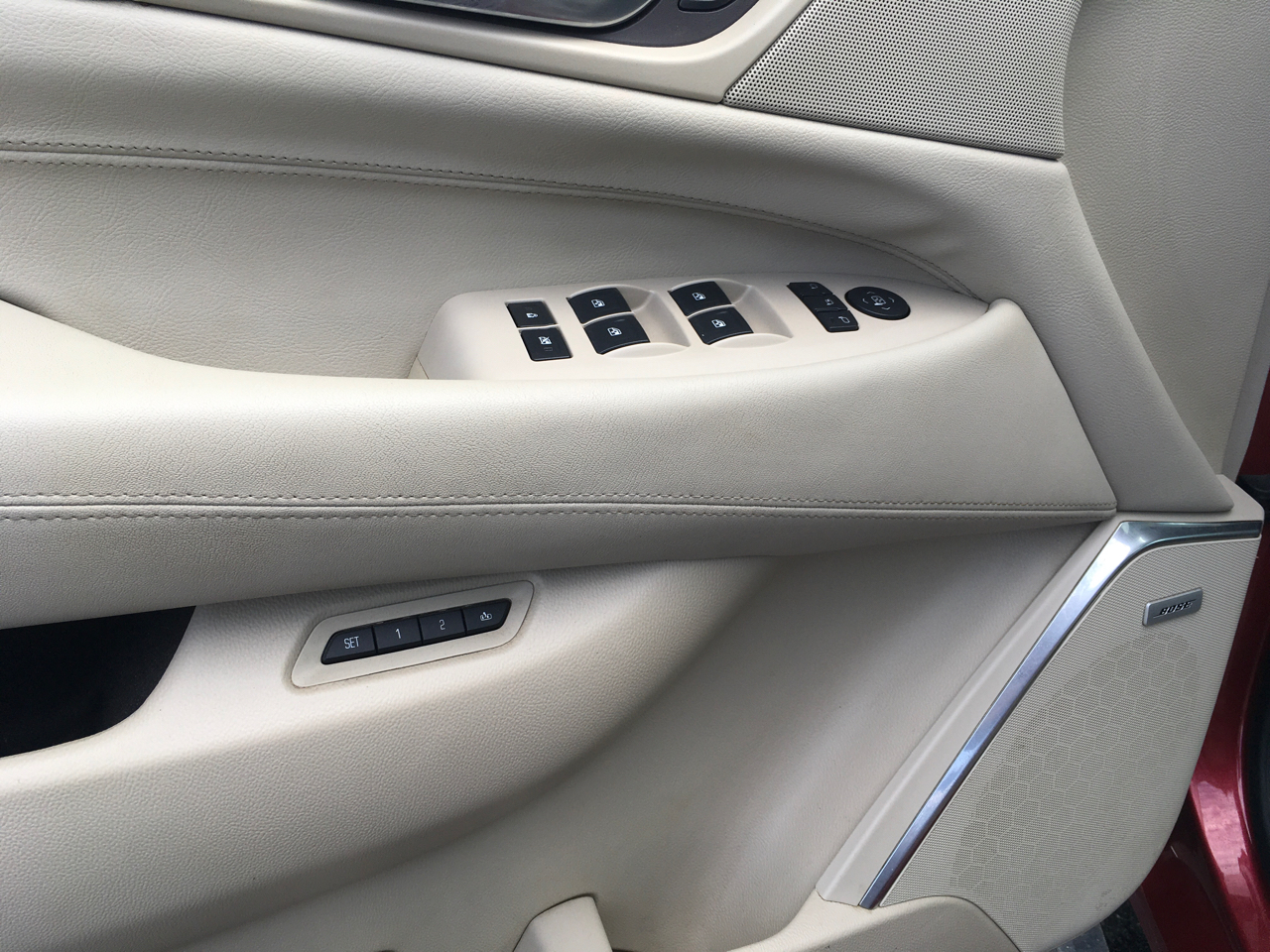 Cadillac Escalade Premium 4WD 2015 Cadillac Escalade Premium 4WD 2015