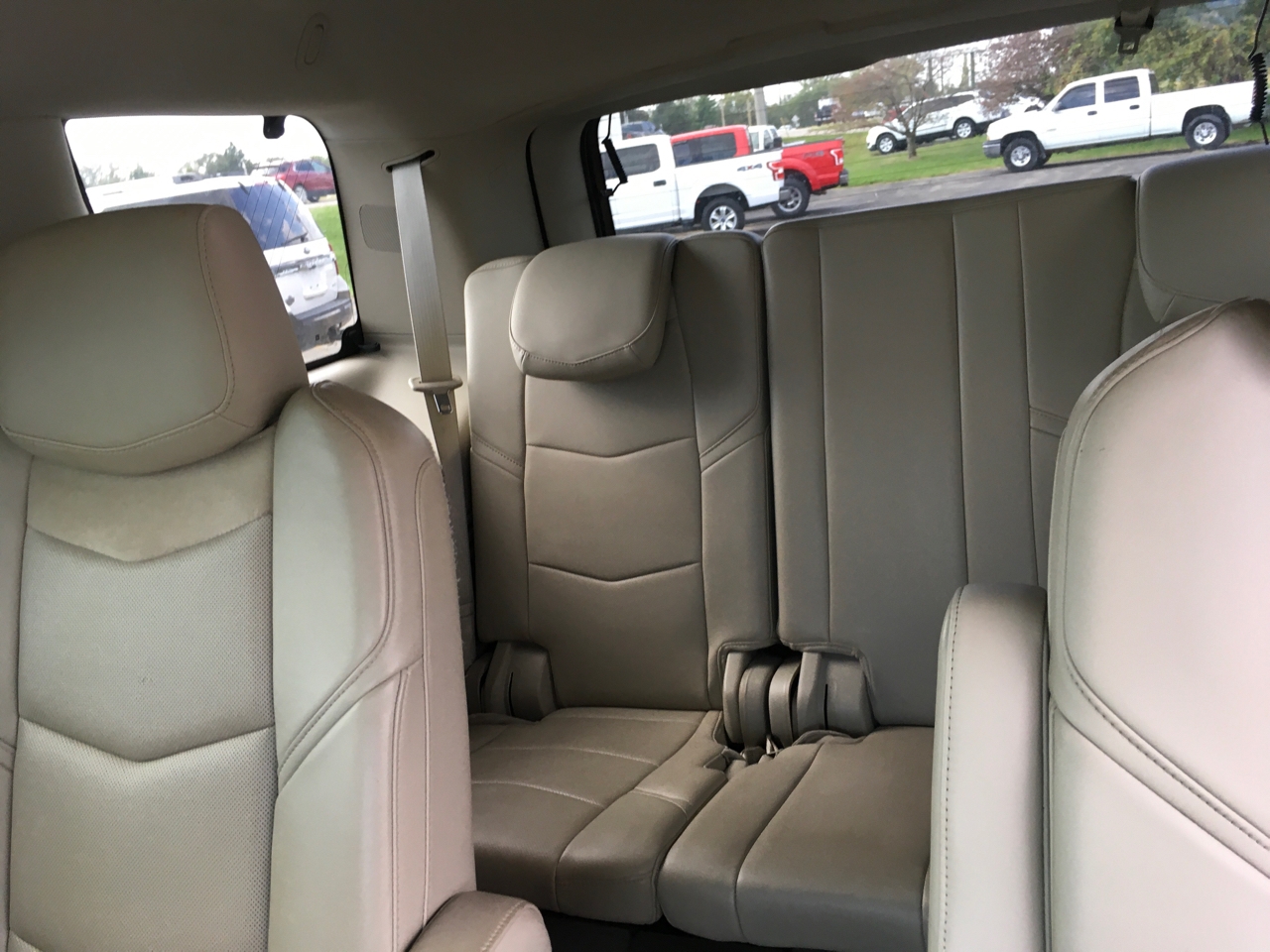 Cadillac Escalade Premium 4WD 2015 Cadillac Escalade Premium 4WD 2015