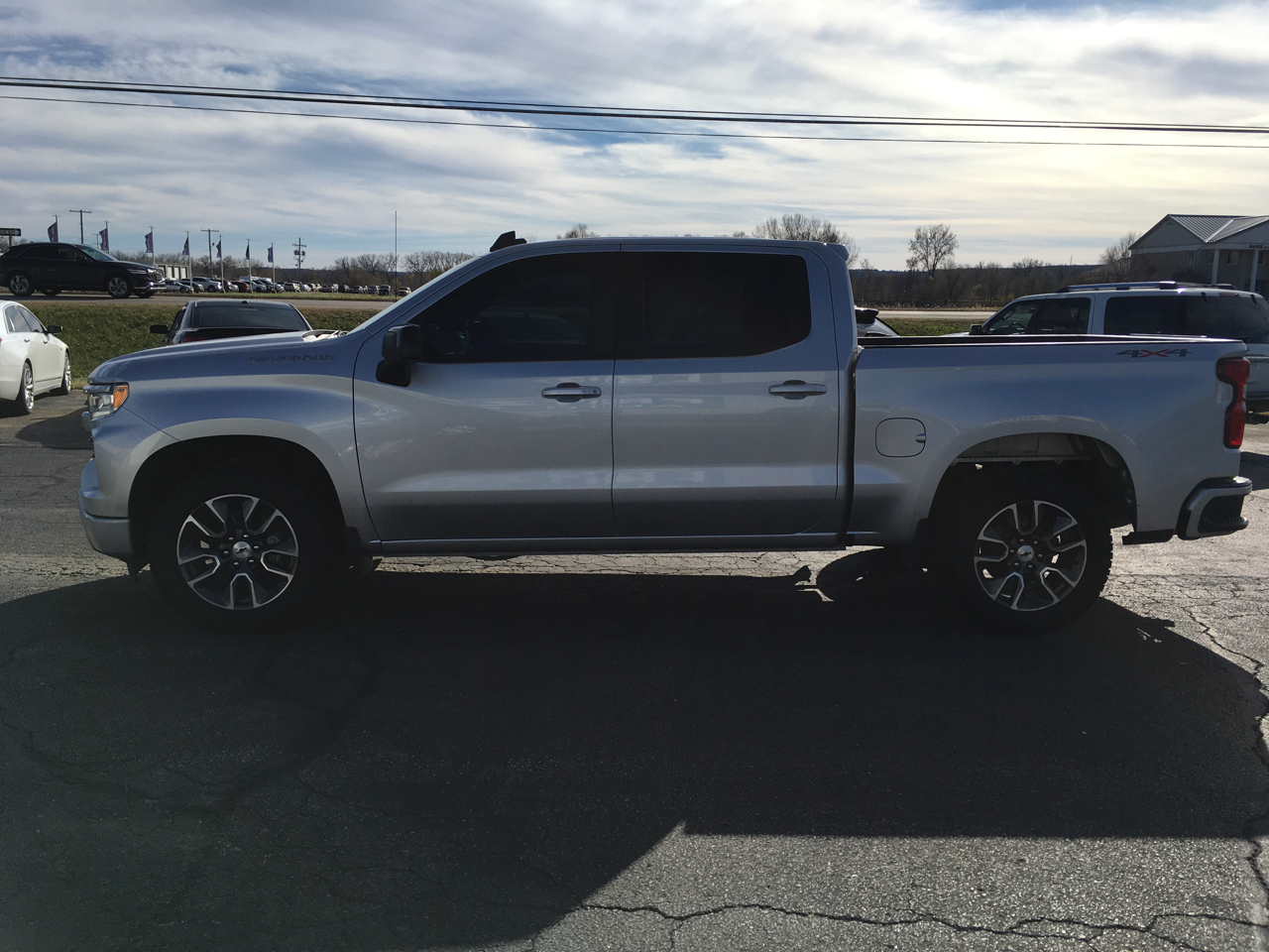 2022 Chevrolet Silverado 1500 RST photo 4