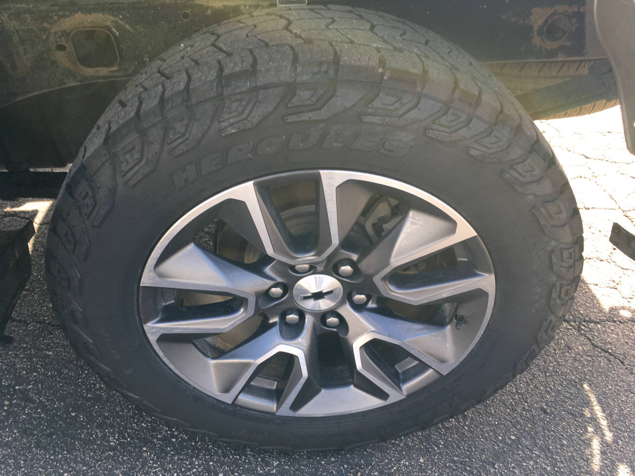 Chevrolet Silverado 1500 RST Crew Cab 4WD 2022