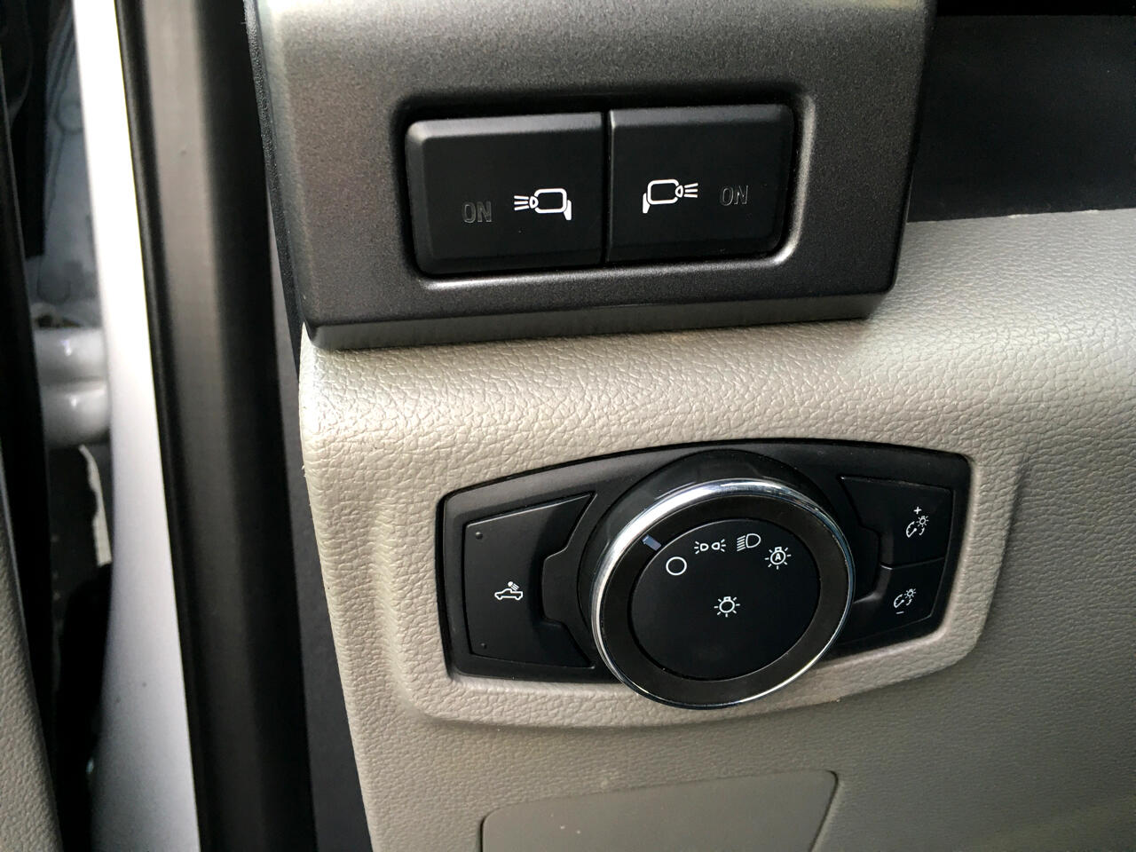 Ford F-250 SD XLT Crew Cab 4WD 2022