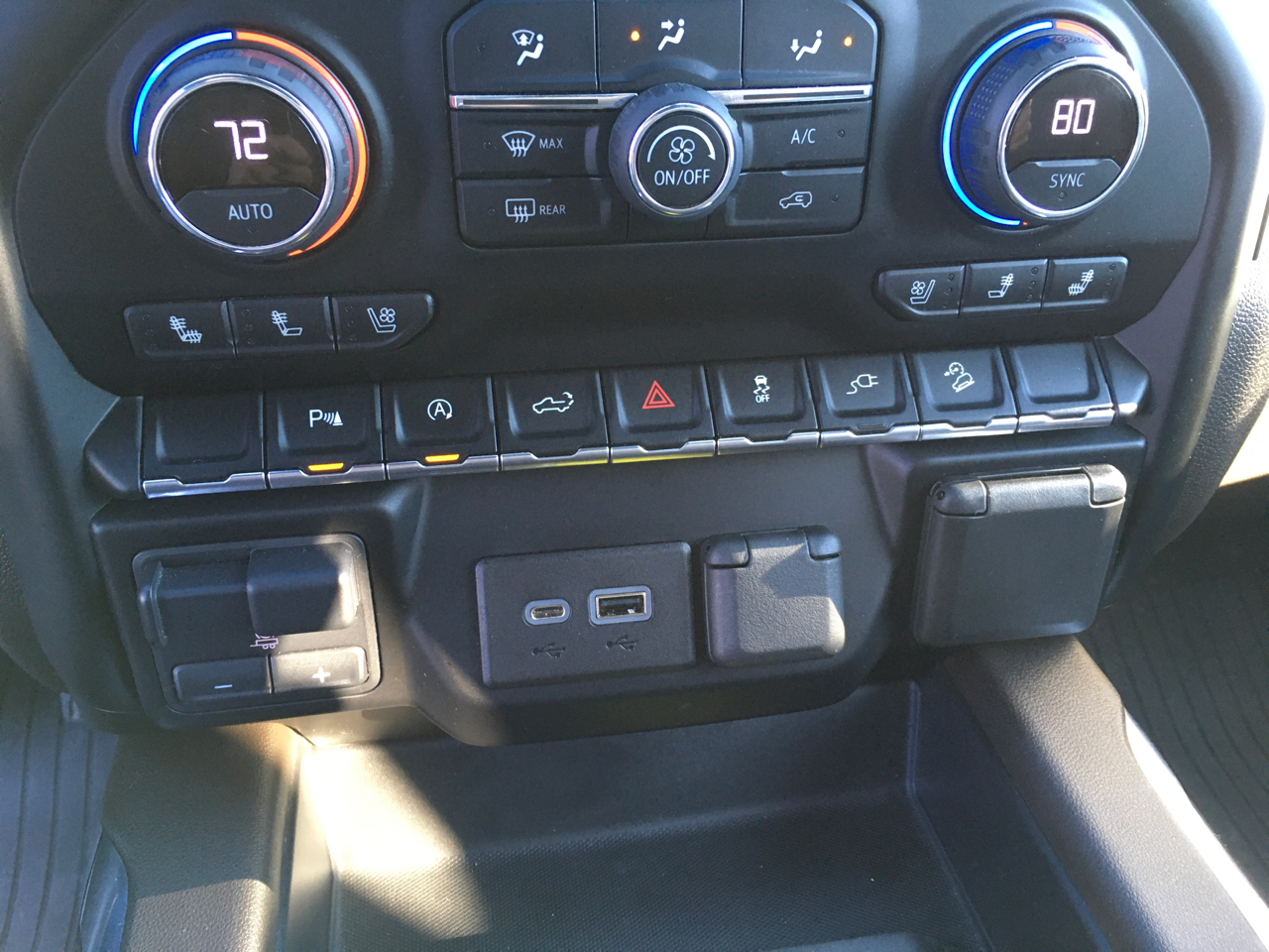 Chevrolet Silverado 1500 LTZ Crew Cab 4WD 2021